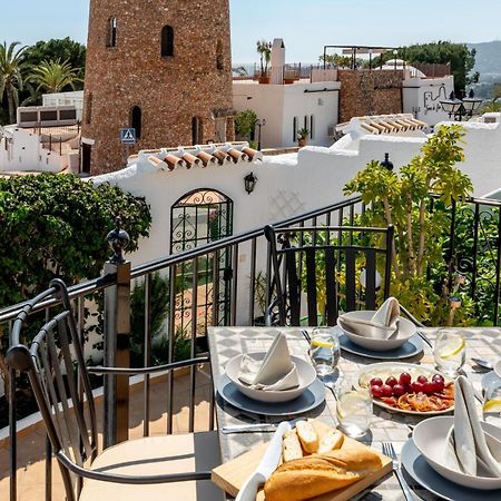Hermosa Casa Con Terraza E Increibles Vistas Al Mar Y La Montana Nerja Exteriör bild